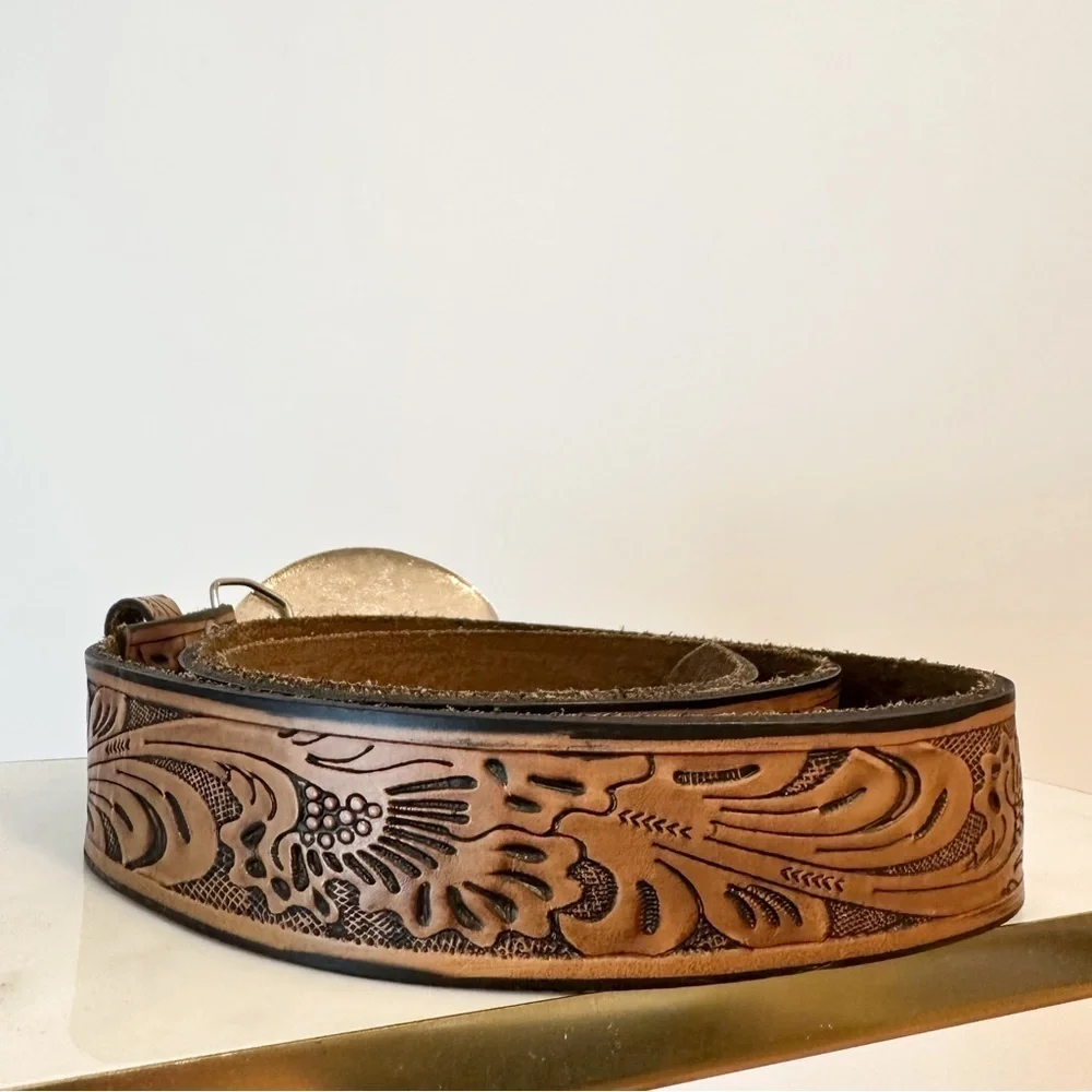 VINTAGE CHAMBERS Tooled Leather Turquoise Silver Buckle south Western Aztec Belt